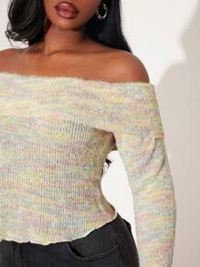 SHEIN SXY Blusa de manga larga ajustada con hombros descubiertos, de punto suave a rayas negras y blancas, con decoración de lentejuelas, apropiada para noches de citas, cumpleaños, despedidas de soltera y otros usos casuales y de salida, que realza la figura, en talla grande para mujeres, para primavera/verano