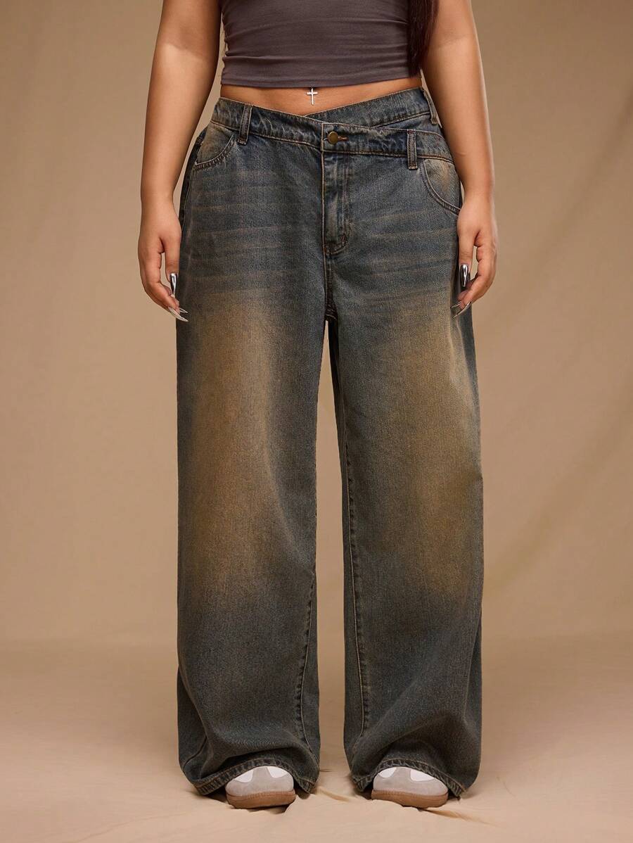 Forever 21 Plus Size Women's Asymmetric Waistband Pocket Wide Leg Loose Casual Jeans