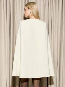 AiiRZ Váy Mini Aline Cổ Chữ V Kèm Áo Choàng - trắng - Xem 2