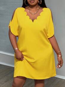 Slaydiva Plus Size Dress With Hollow Sleeves And Scallop Edge Collar - Yellow - View 1