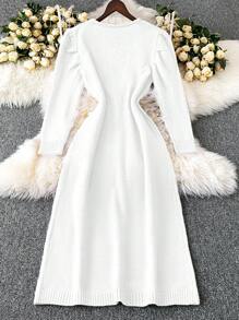 SHEIN Unity 大码女式优雅纯色花卉浪漫针织秋冬连衣裙 - 米色 - 查看 2
