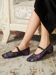 CUCCOO TILAWA 女士优雅刺绣网眼平底鞋 - 黑色 - 查看 10