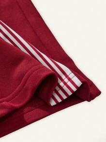 SHEIN 1 pieza Pantalón de chándal con 4 rayas rojas de estilo deportivo para adolescentes, nuevo diseño