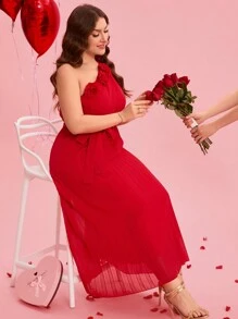SHEIN Clasi Plus Size Elegant Solid Color One Shoulder Floral Decor Pleated Hem Dress, Suitable For Valentine's Day