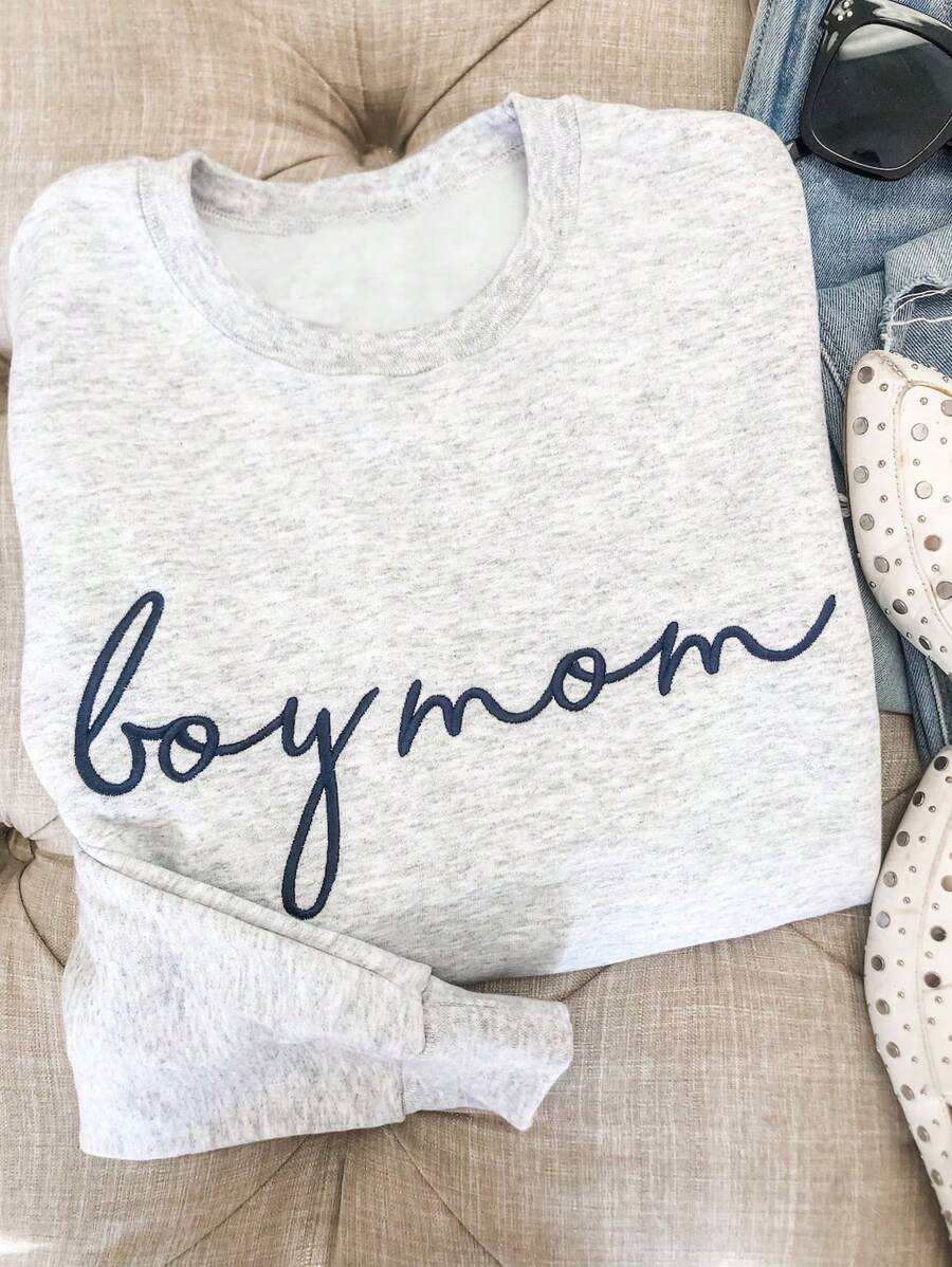 INAWLY Embroidered "Boy Mom" Sweatshirt - Unisex Crew Neck Pullover, Suitable For Busy And Comfortable Mom Life | Mother's Day Gift Graduation,Back To School Outfits,Graduation,Teacher Outfits For Women,Back To School