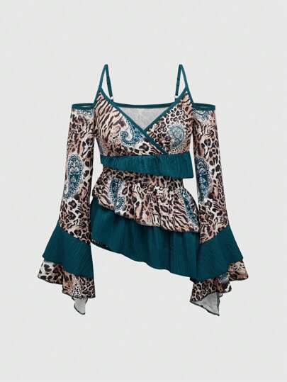 Grunge Punk Damen Boho Vintage Y2K Leoparden- & Paisley-Muster Schulterfreies T-Shirt mit ausgestellten Ärmeln und asymmetrischem Saum