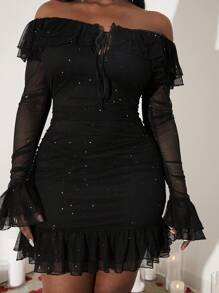 SHEIN SXY Vestido elegante con hombros descubiertos, volantes y detalles con brillo para tallas grandes para el Día de San Valentín