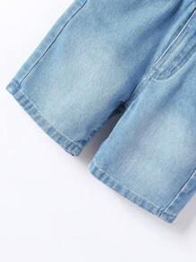 SHEIN Explorewe 1 套年轻男童牛仔服装儿童时尚休闲服装背心和短裤 2 件套 - 淺色水洗藍 - 查看 5