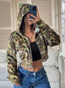 SHEIN EZwear Casual Camo Pattern Drop Shoulder Zipper Hooded Crop Teddy Jacket For Fall And Winter - Multicolor - View 2