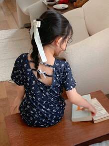 DAZY 年轻女孩圆领全印花针织短袖连衣裙，夏季碎花