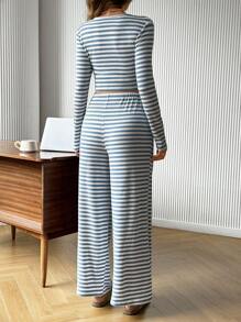 SHEIN 2pcs/Set Maternity Stripe Crew Neck Long Sleeve T-Shirt And Adjustable Waist Casual Pants - Blue and White - View 3