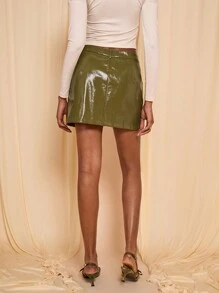 COSMINA Women Solid Color PU Leather Mini Skirt, Fashionable - Green - View 2