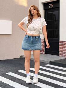 Solflare Plus Size Women's Summer Vacation Sheer Purple Ditsy Floral Pattern Ruffle Hem Form-Fitting Short Sleeve T-Shirt - White - View 4