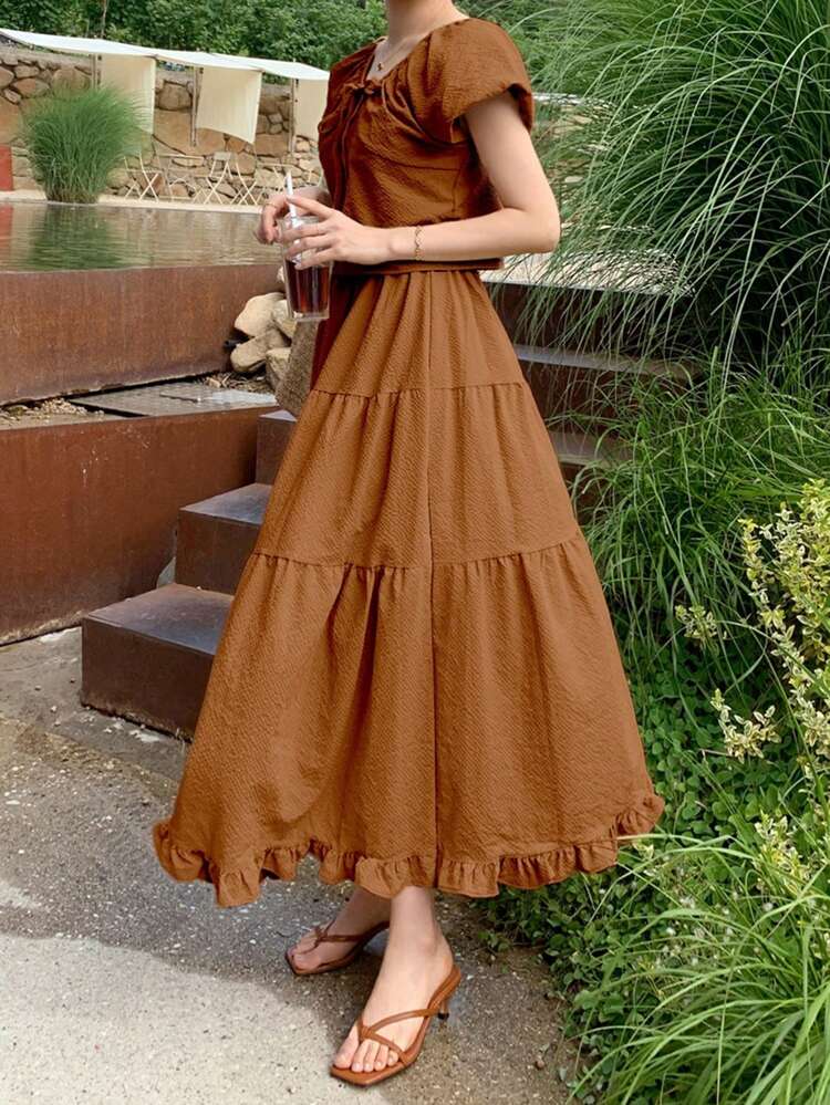 2pcs Women's Textured Fabric Blouse & Flared Skirt Set