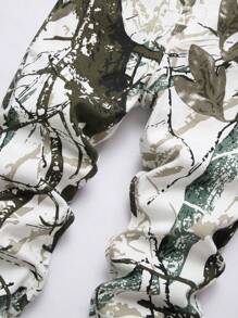 Manfinity Roughcore 大码男式图案口袋休闲牛仔裤 - 彩色 - 查看 4