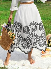 SHEIN LUNE Falda larga elegante de mujer talla grande, versátil y casual con bordado floral en el bajo, adecuada para estilo chino, fiestas, reuniones, refrescante, alivio del estrés, vestido de noche elegante - Blanco - Ver 4