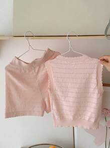 DAZY 年轻女孩纯色圆领无袖毛衣背心和针织短裤套装，秋冬