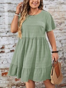 SHEIN LUNE Plus Size Casual Plain Textured Short Sleeve Dress