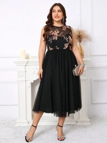 SHEIN Clasi Elegancka sukienka imprezowa z cekinami i siateczką bez rękawów w dużym rozmiarze