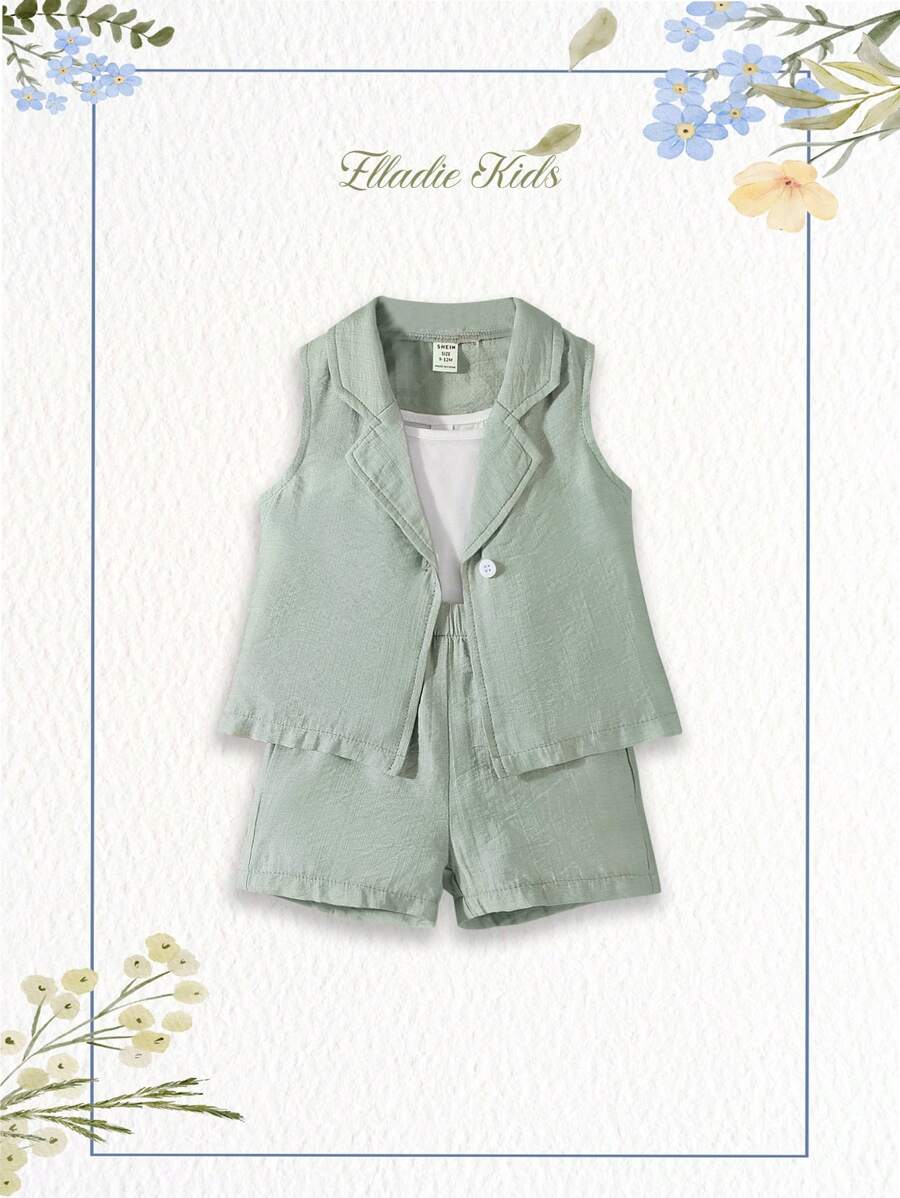 女婴夏季浅绿色西装背心和西装短裤套装，搭配针织白色短款吊带背心，打造清新精致的夏季造型。适合生日派对、朋友聚会或日常外出，独特的设计彰显时尚品味，而轮廓则展现优雅。无论是参加生日派对，这套服装都会让孩子成为关注的焦点。