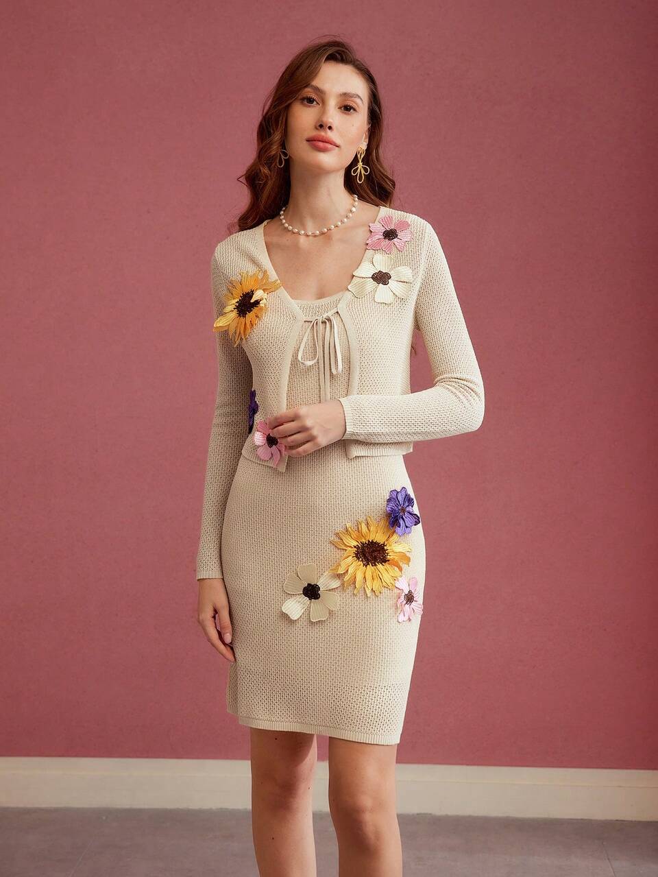 FLORAL PATCHED TIE FRONT CARDIGAN,VALENTINE'S DAY,SPRING/SUMMER