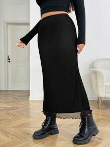 SHEIN EZwear 大码纯色简约修身半身裙，休闲日常穿着