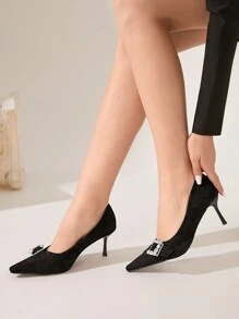 CUCCOO CHICEST 黑色天鹅绒优雅高端正式场合水钻扣设计尖头细高跟鞋女士情人节款 - 黑色 - 查看 6
