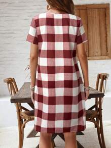 EMERY ROSE Damen Kurzarm Rundhals-Kleid mit Karo-Muster und 2 Taschen, Lässig-Stil