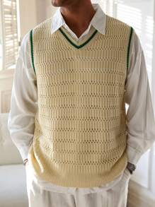 Manfinity Homme Men's Solid Color V-Neck Sleeveless Casual Knit Vest