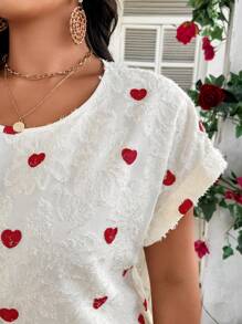 SHEIN LUNE Plus Size Solid Color Embroidered Texture Batwing Sleeve Long Casual Blouse, Suitable For Valentine's Day - Apricot - View 6