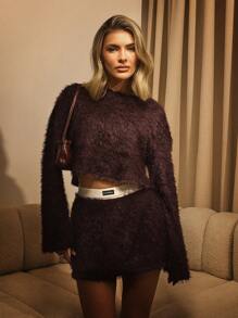 Athîral Women Plain Fuzzy Minimal A-Line Skirt, Casual Everyday Wear - Burgundy - View 3