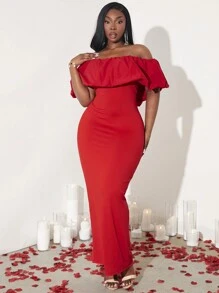SHEIN SXY Vestido maxi con hombros descubiertos y ajustado para mujer talla grande, nuevo para primavera y verano, con tema de San Valentín en rojo, ideal para bailes, citas, cumpleaños, despedidas de soltera. Es lindo, casual, para ir de compras, salir, y fácil de combinar. Resalta la figura y la estiliza.