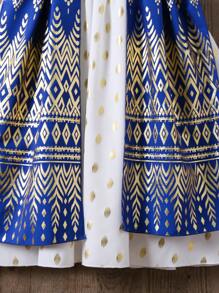 年轻女孩几何拼布系腰连衣裙搭配金箔印花披肩 - 藍色 - 查看 7