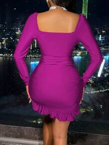 VaVaBold Women's Sweetheart Neckline Bodycon Dress With Pleated Design