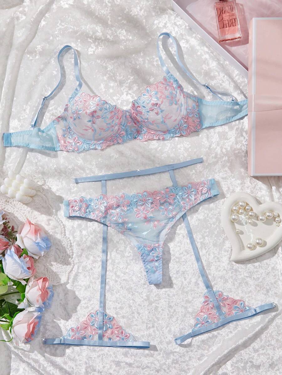 3pcs Women's Sexy Light Purple Lingerie Set For Going Out