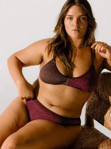 Aralina Curve Two-Tone Spliced Cocoa Brown And Pink Lurex Reversible Bikini Set With Swim Bag For Summer Beach Vacation - Brown - View 5