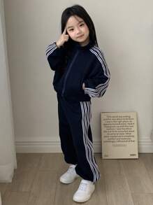 Dazy Kids Bộ 2 áo chui đầu tối giản giản dị cho bé gái và quần - Màu xanh hải quân - Xem 6