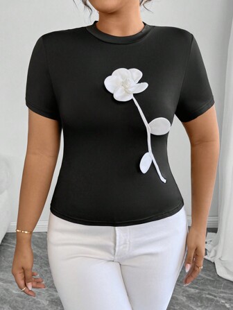 SHEIN Privé Plus Size Women Casual Elegant Commuting Simple Daily Fashion 3D Floral Decorated Niche Design Romantic Fitted Short Sleeve Stand Collar T-Shirt, Spring/Summer