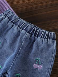 SHEIN 2pcs/Set Baby Girls Faux 2 Pieces Outfit - White Shirt Top With Red Gingham Check Textured Fabric, Paired With Denim Jeans Featuring Strawberry Embroidery And Fringe Cuffs. Fashionable, Sweet And Cute Design, Suitable For Spring/Summer Casual, Outdoor, Travel And Daily Wear - Purple - View 5