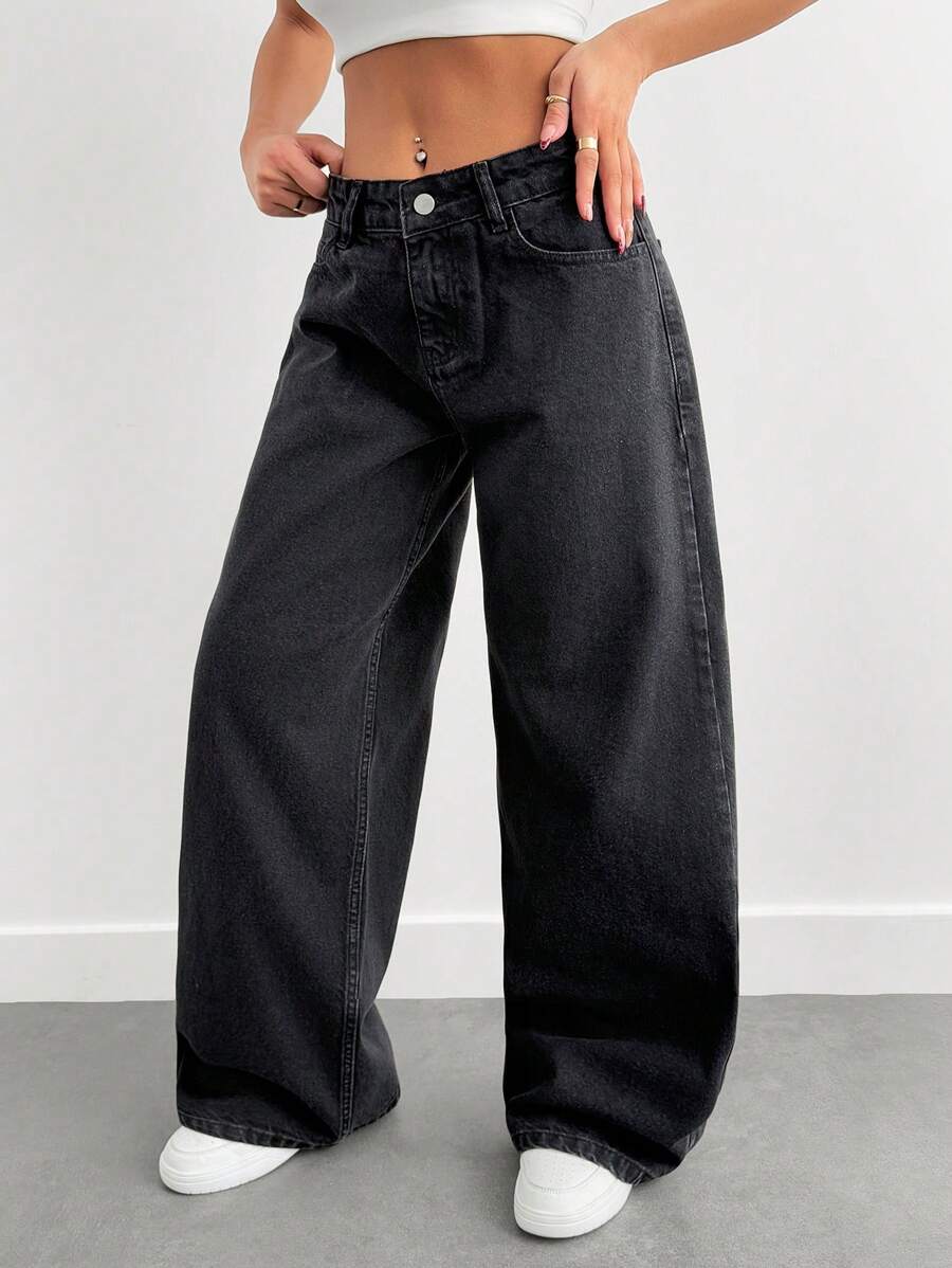 EURMUSE Women's Fashionable Versatile Slant Pocket Loose Fit Denim Jeans - Black - View 1