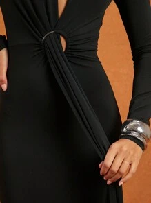 SHEIN Unity Plunge Neck Long Sleeve Mermaid Hem Maxi Dress - Black - View 3