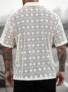 Manfinity CasualCool Men's Casual Daily And Beach Vacation Style, INS Matching Item: Fashionable, Romantic, And Elegant Textured Cream White Short-Sleeve Polo Shirt With Button-Down Front. This Polo Shirt Is Perfect For Spring And Summer, Ideal For Hawaiian Beach Vacations, And Suitable For Valentine's Day Couples, Making It A Great Gift For Boyfriends Or Husbands