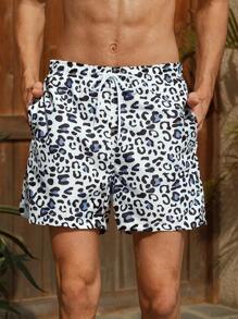 Manfinity VDAYZ Boyfriend Men's Leopard Print Drawstring Waist Loose Beach Shorts - Black and White - View 7