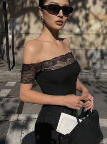 DAZY Sexy Slim Fit Lace Splicing Off Shoulder Short Sleeve Women T-Shirt,Crop Tops Women Valentine's Day - Black - View 4