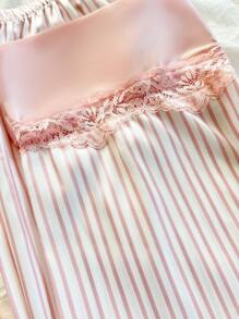 Set de pijama de 3 piezas con top de camisola de satén y pantalones cortos para mujer con adorno de encaje y estampado a rayas, para vacaciones