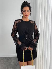 Chiquease Blusa de estilo francés para mujer con mangas largas, bordado floral, recortes de encaje y volantes