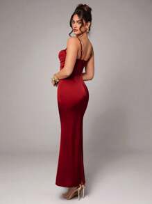 Silquee Women's Simple Elegant Party Solid Color High Quality Satin Spaghetti Strap Maxi Dress With Contrasting Lace, Suitable For Cocktail Parties, Romantic Dates, Formal Parties, Weddings, Bridesmaid Dresses, Evening Dresses, Daily Commute, Valentine's Day, Valentine's Day, Valentine's Day Dress , Girls Valentines Outfit, Burgundy Red Dress