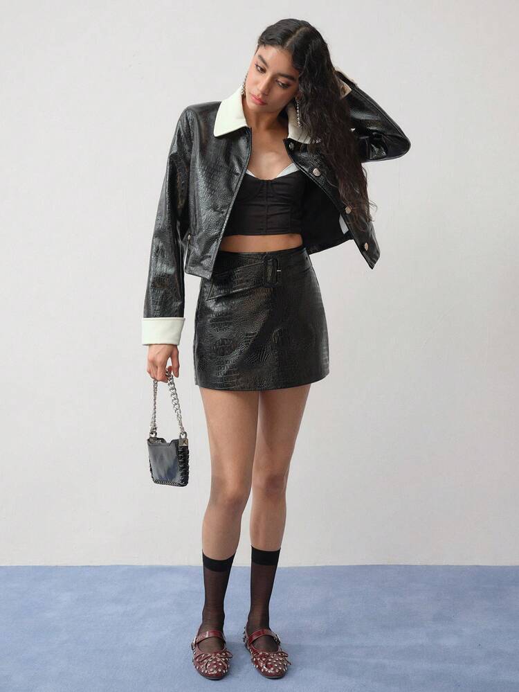 MOTF STUDIO CROCODILE EMBOSSED FAUX LEATHER BELTED SKORT