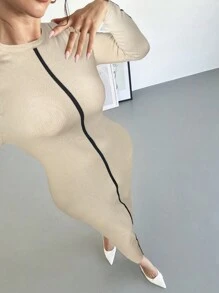 Firerie 女式黑白撞色长袖修身超长毛衣连衣裙 - 卡其色 - 查看 5
