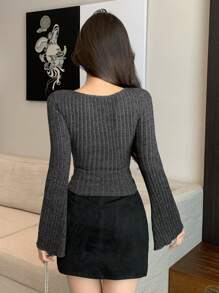 DAZY 优雅设计女式纯色交叉领口喇叭袖T恤长袖女式上衣